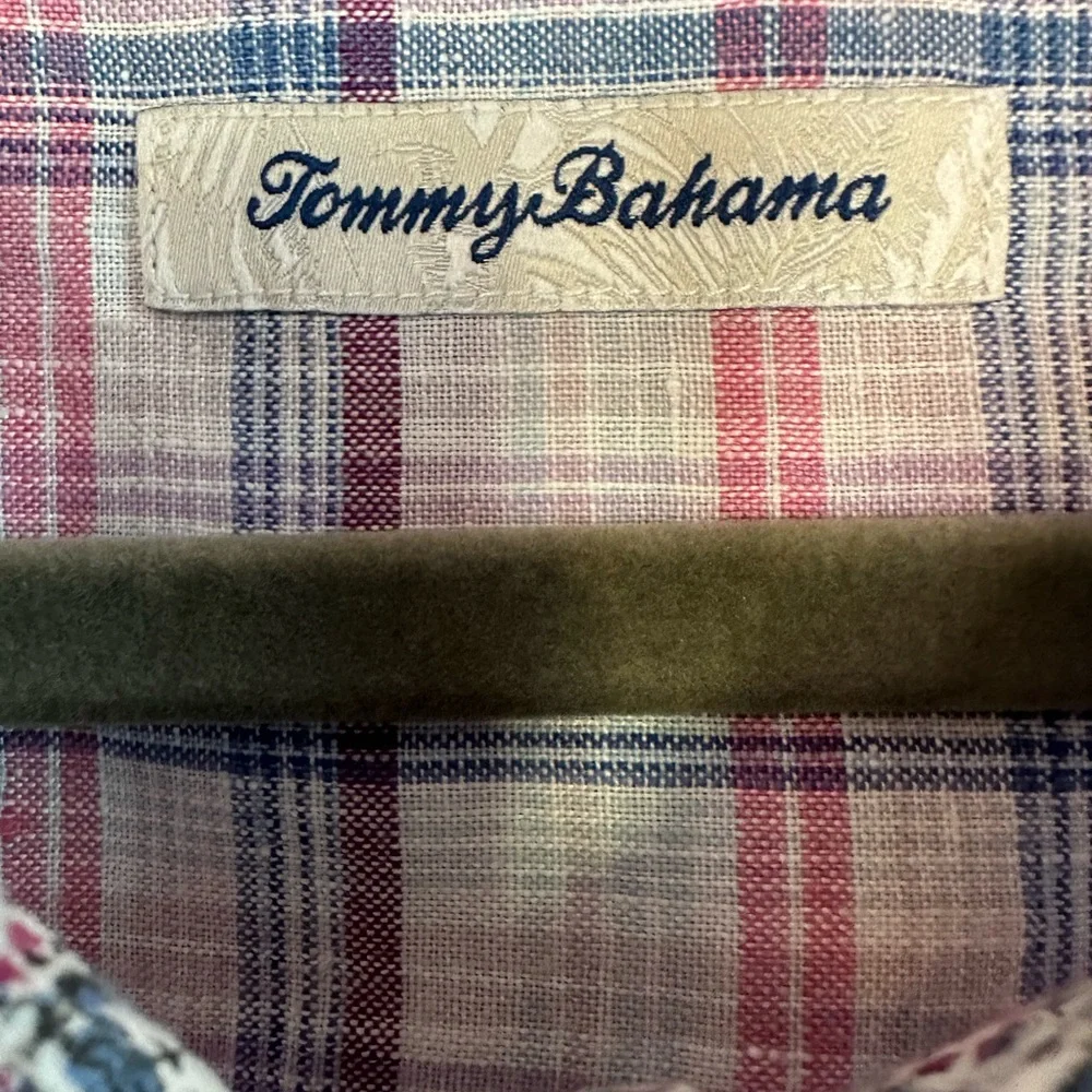 Tommy Bahama Men”s Long Sleeve Plaid Shirt. 100% Linen. Size XXL